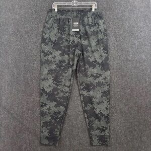 Barbell Men's Digital Camo Joggers - Dark Green. 
NWT